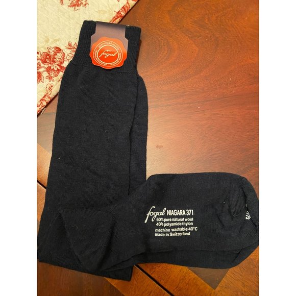 Men's 9.5 New!  Fogal Wool Blend Super Nice Socks - Picture 1 of 3